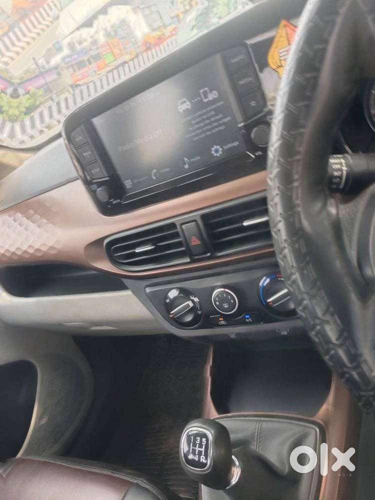 Hyundai Aura Sx Plus Manual, 2024, Cng & Hybrids