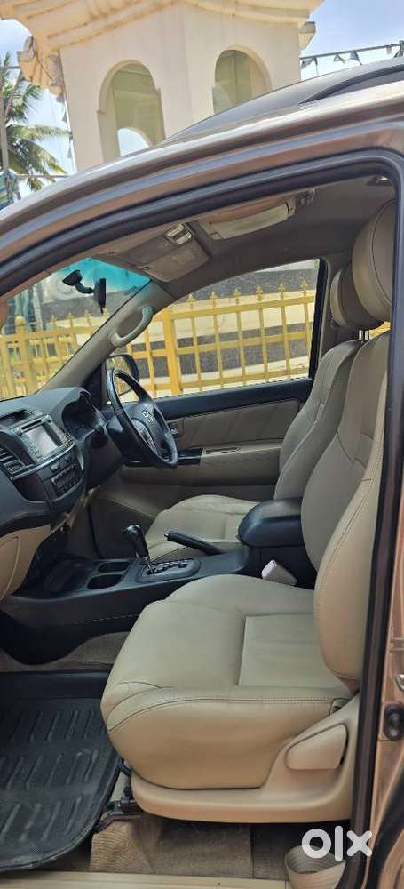 Toyota Fortuner 3.0 4x2 Automatic, 2014, Diesel