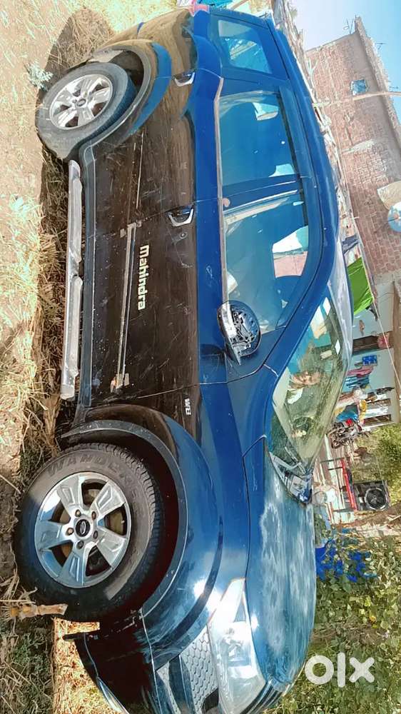 Mahindra Xuv500 2.2 W8 2015