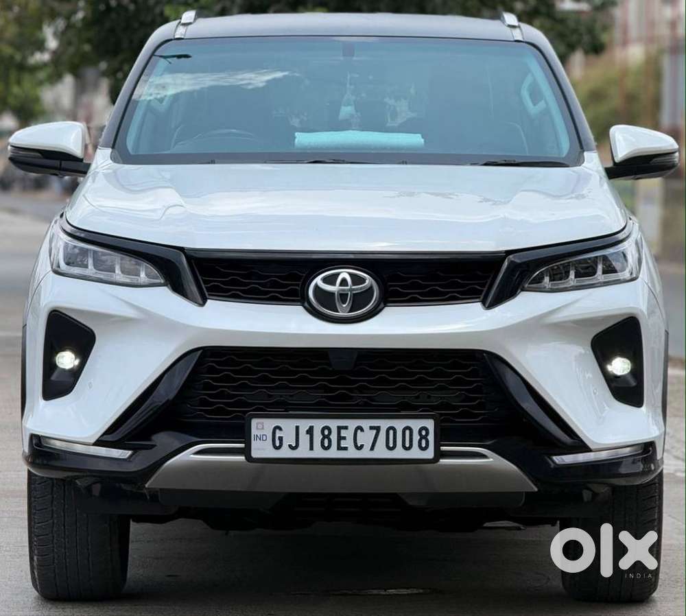 Toyota Fortuner Legender 4x2 At 2.8, 2024, Diesel