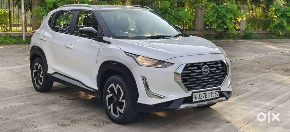 Nissan Magnite 1.0 Xv Executive, 2023, Cng & Hybrids