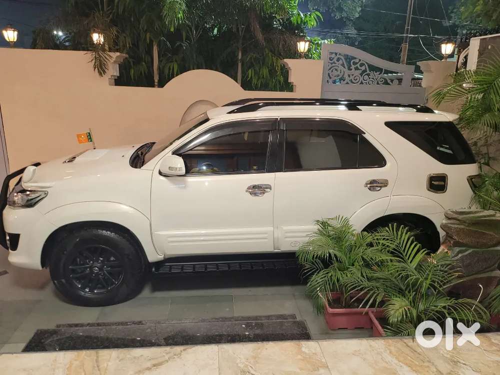 Fortuner Showroom Condition 3.0 Automatically 4*4