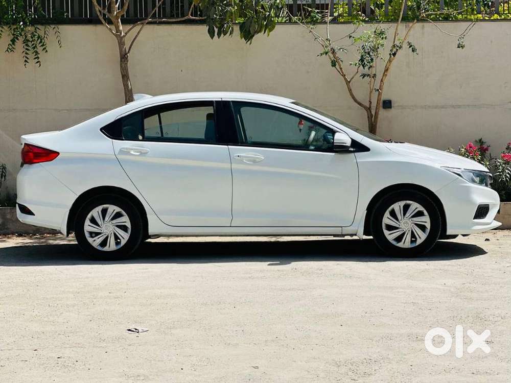 Honda City I-vtec Sv, 2017, Petrol