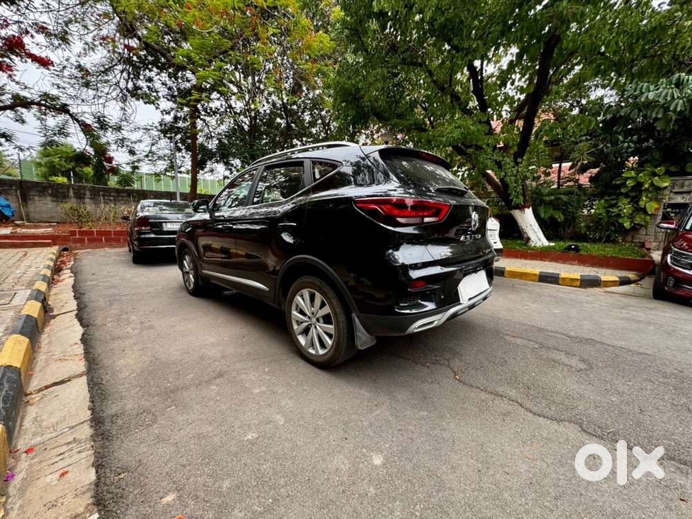 2022 Mg Astor Smart Cvt Automatic - Petrol - 10.25l