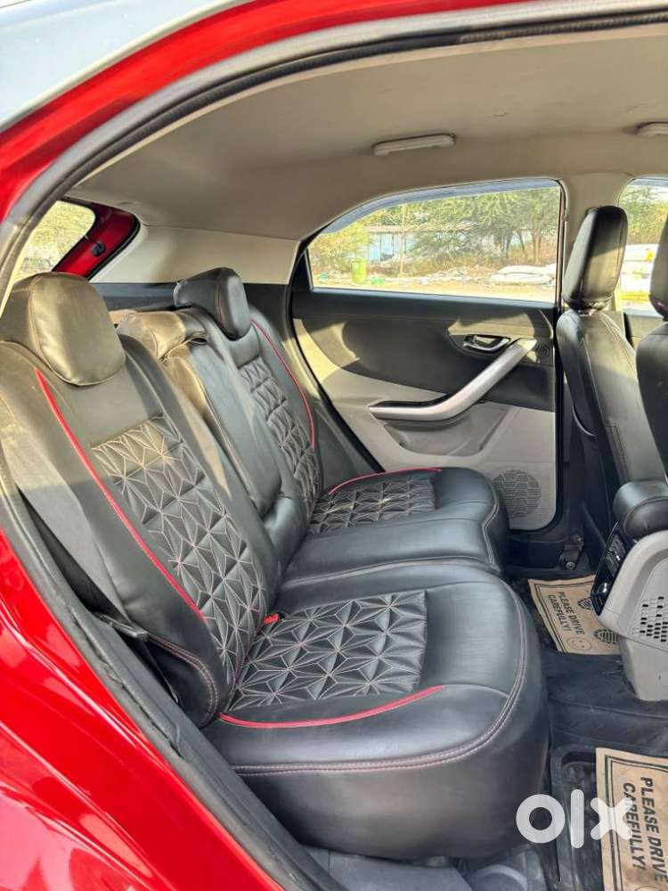 Tata Nexon 1.2 Revotron Xz Plus, 2018, Cng & Hybrids