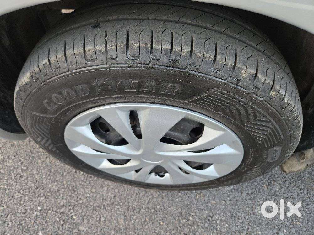 Maruti Suzuki Swift Vxi Optional, 2019, Petrol