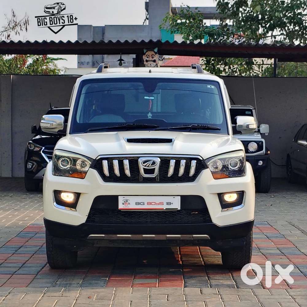 Mahindra Scorpio S10, 2016, Diesel