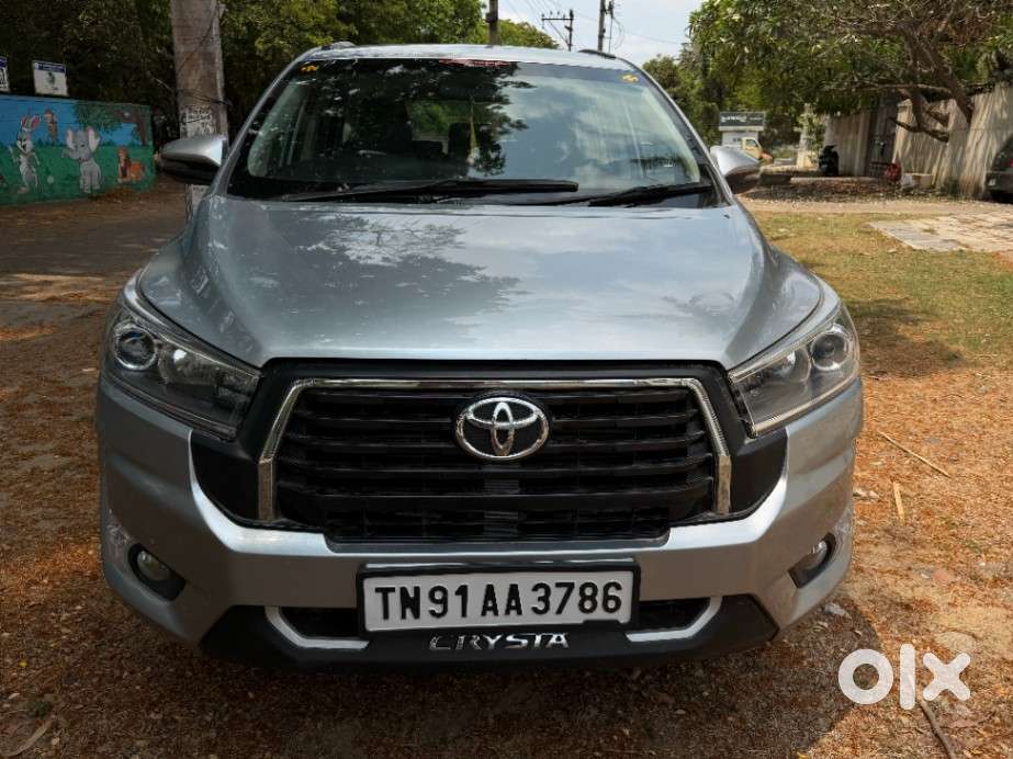Toyota Innova Crysta 2.7 V, 2024, Diesel