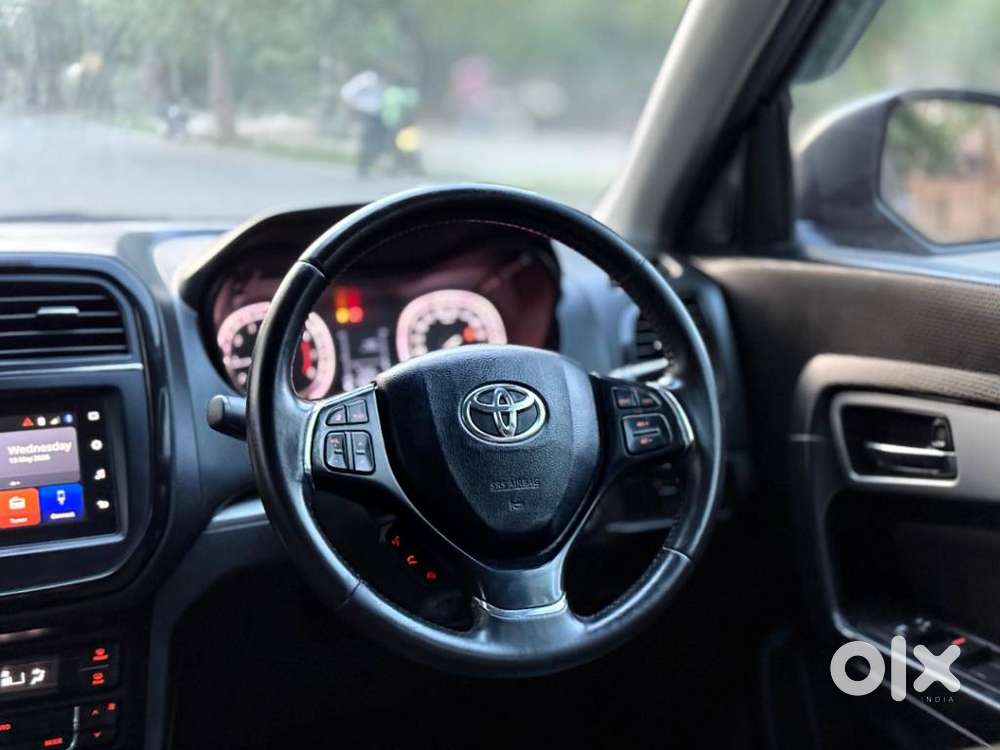Toyota Urban Cruiser Cruiser Premium, 2021, Petrol