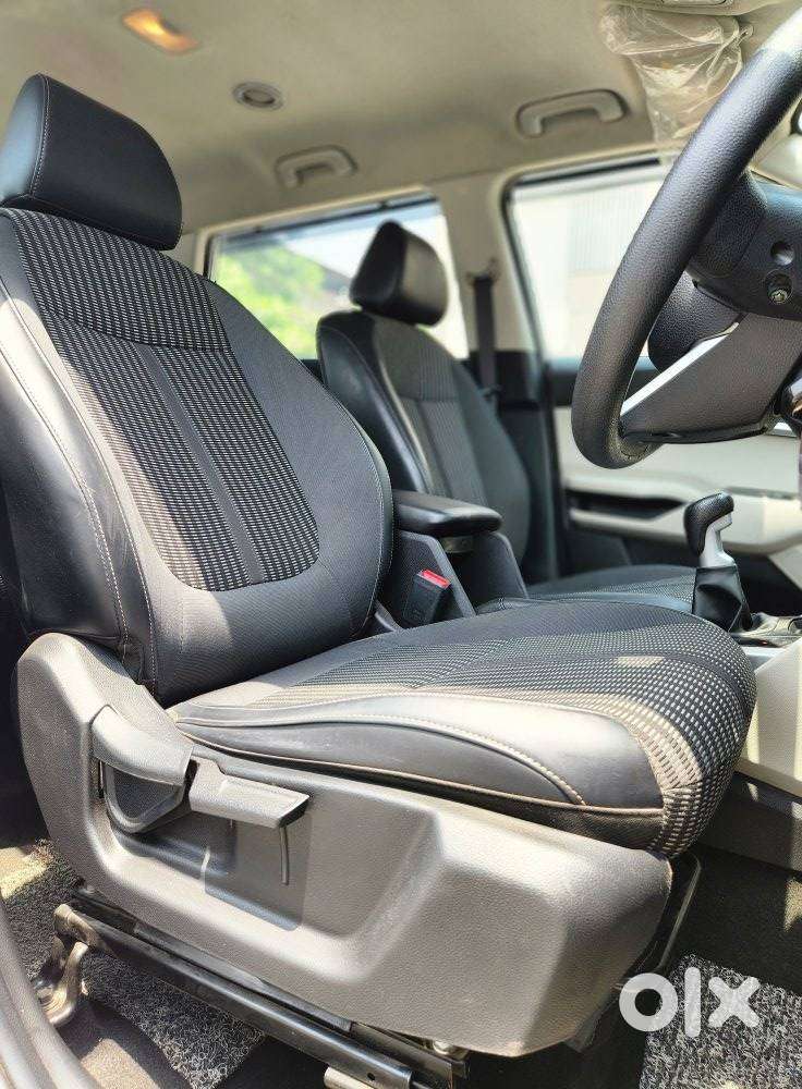 Kia Carens 1.5 Prestige 7 Str, 2023, Petrol