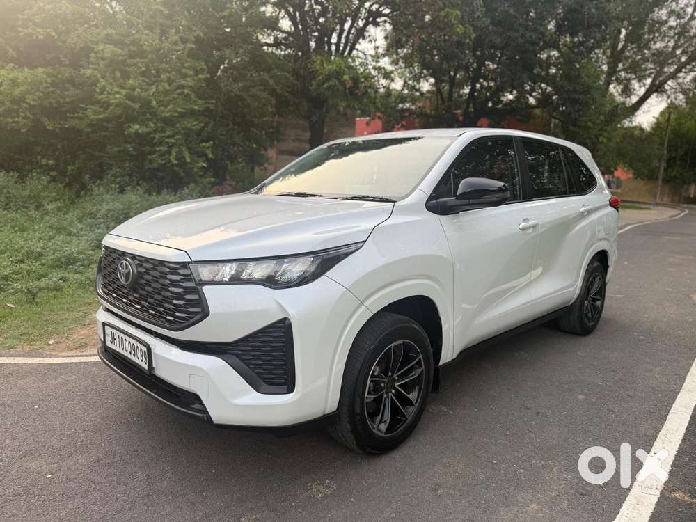Toyota Innova Hycross 2.0 G-slf 7 Str, 2023, Petrol