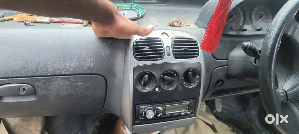 Tata Indica Gls 2011