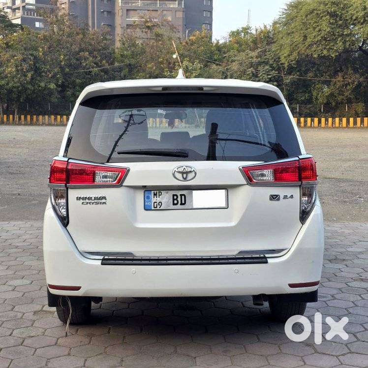 Toyota Innova Crysta 2.4 V, 2018, Diesel