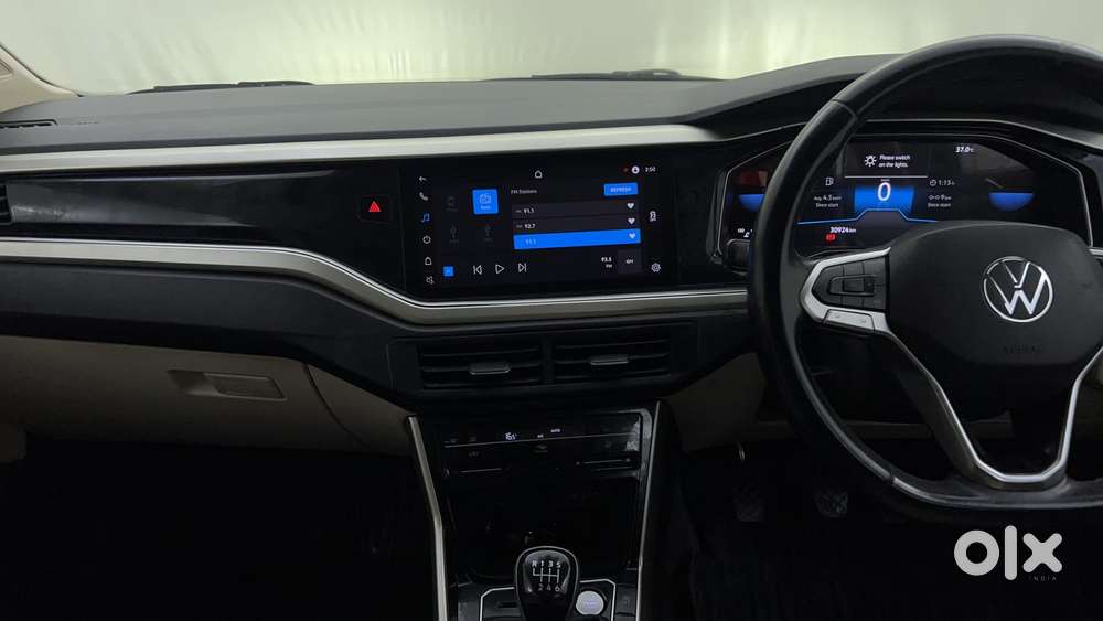 Volkswagen Virtus 1.0 Topline Tsi At, 2022, Petrol