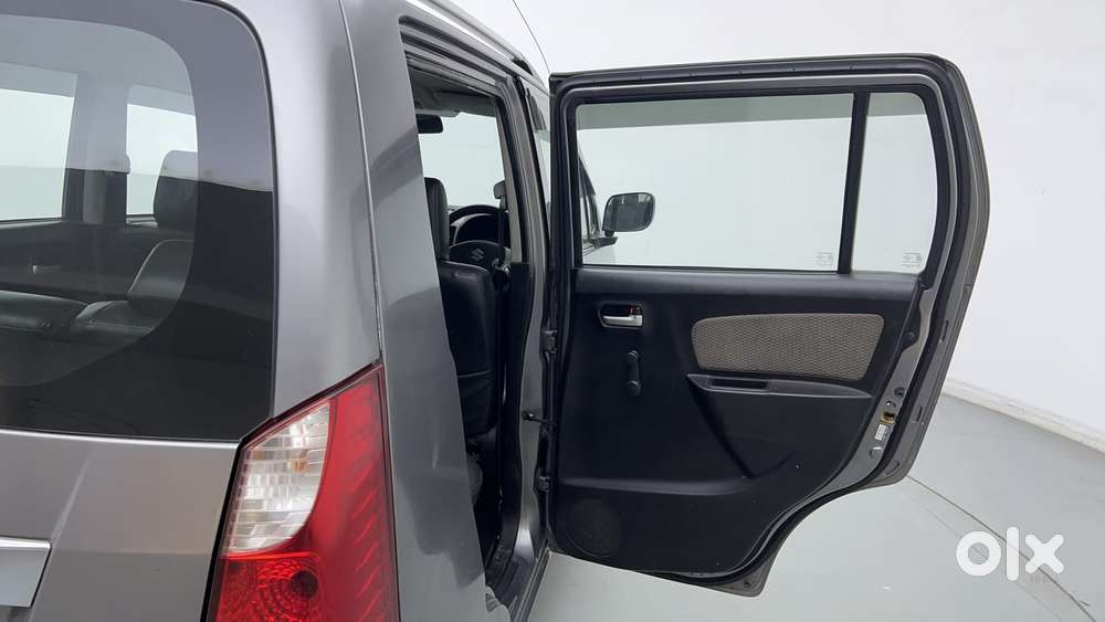 Maruti Suzuki Wagon R Lxi 1.0, 2016, Petrol