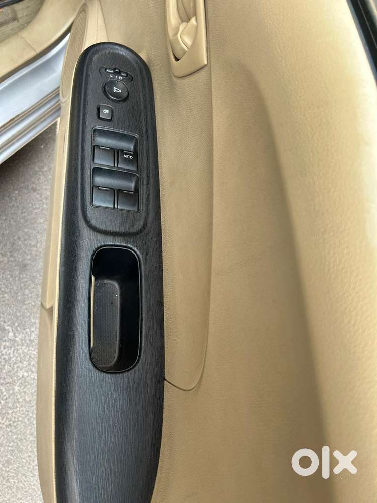 Honda Amaze S Mt I-vtec, 2015, Petrol