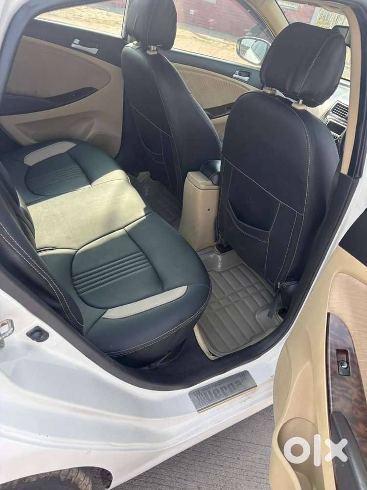 Hyundai Verna 2015 November Diesel Well Maintained