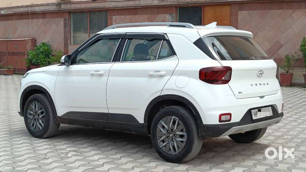 Hyundai Venue Sx Mt, 2022, Diesel