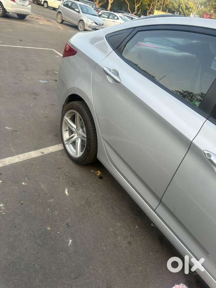 Hyundai Verna 2015 Petrol 33542 Km Driven