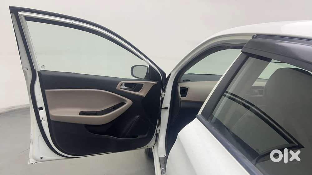 Hyundai Elite I20 Asta (o) 1.2 Mt, 2019, Petrol