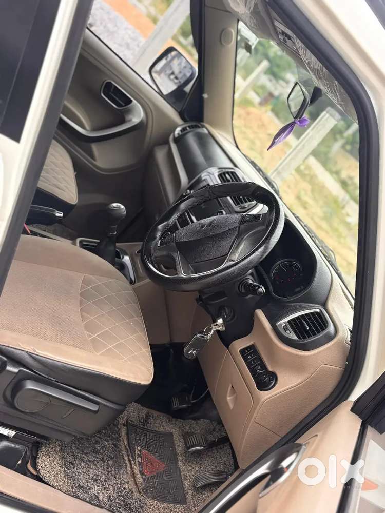 Mahindra Bolero Neo 2023 Diesel Manual