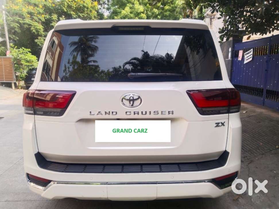 Toyota Land Cruiser 3.3 Zx Diesel, 2023, Diesel