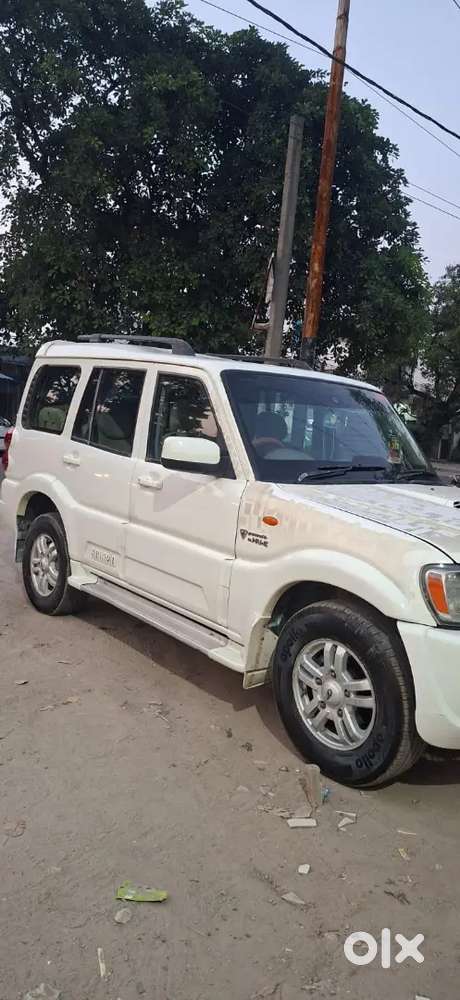2012 Mahindra Scorpio Vlx