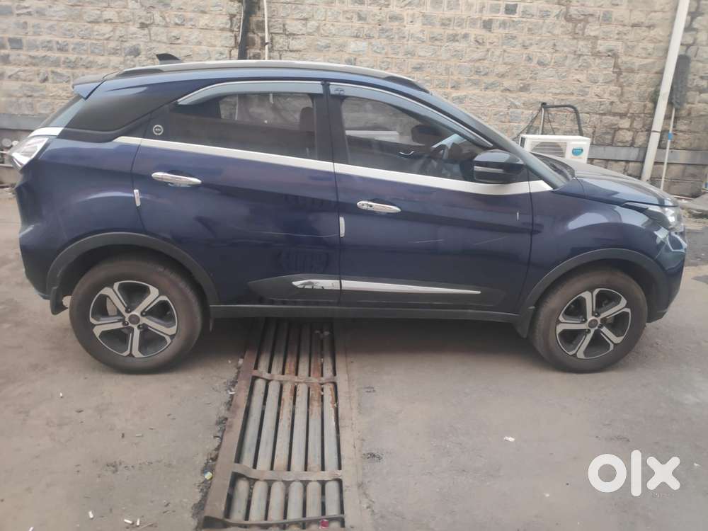 Tata Nexon 1.2 Revotron Xza Plus (o) Amt, 2023, Petrol