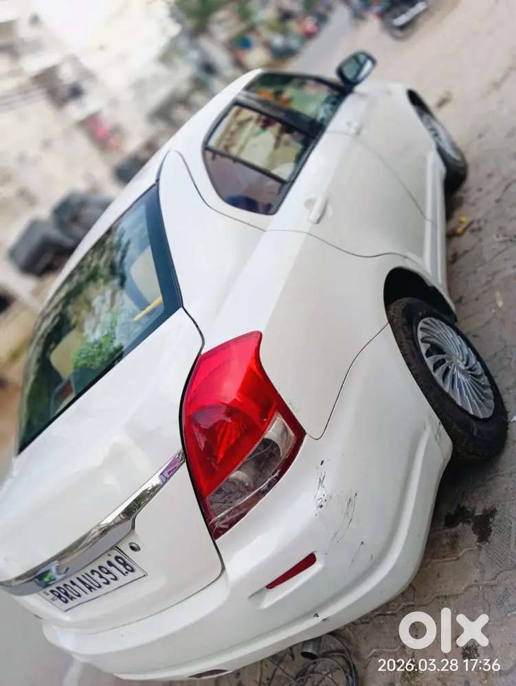 Maruti Suzuki Swift Dzire 2010 Cng & Petrol Good Condition
