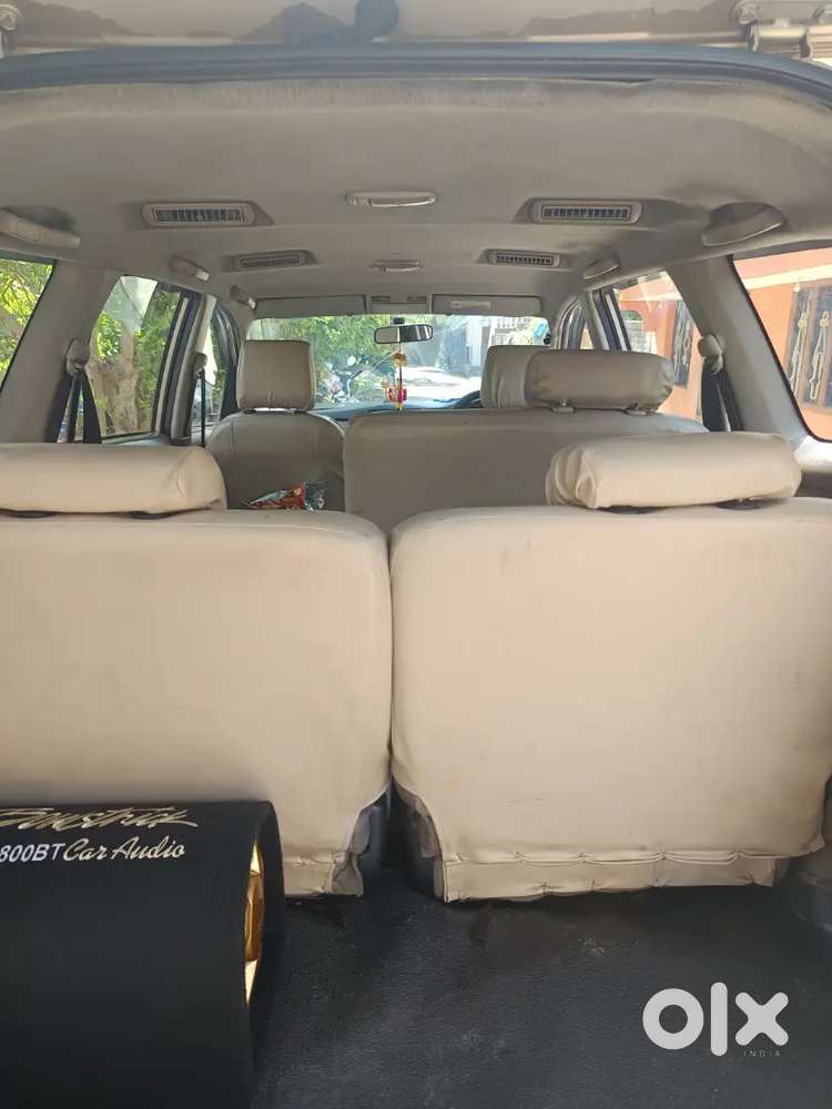 Toyota Innova Diesel 2015 Variant