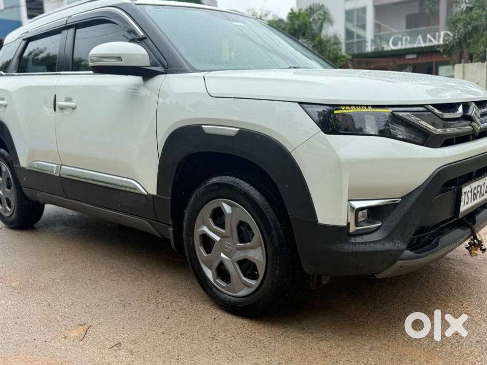Maruti Suzuki Brezza 1.5 Vxi Smart Hybrid, 2023, Petrol