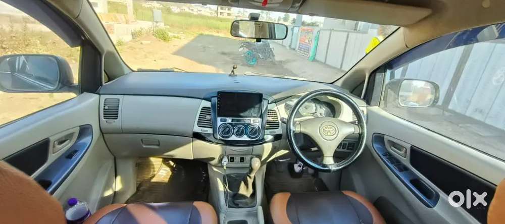 Toyota Innova 2011 Diesel 98000 Km Driven