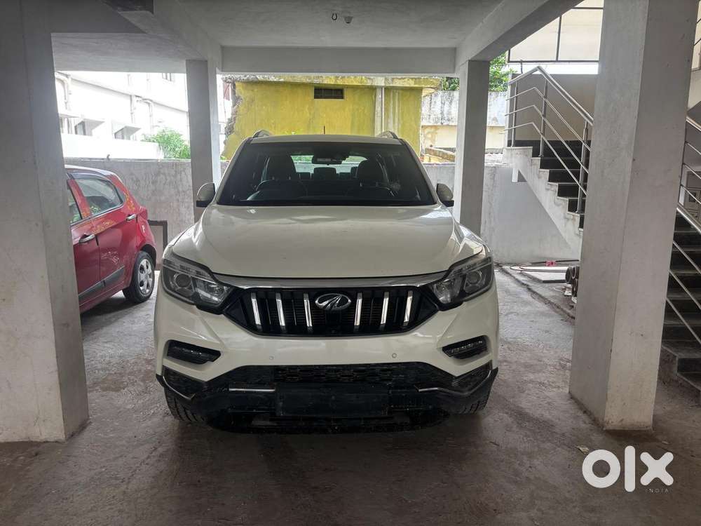 Mahindra Alturas G4 4x2 At, 2019, Diesel