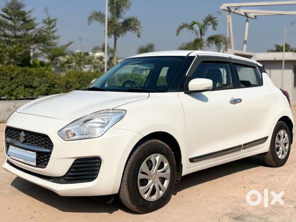 Maruti Suzuki Swift Vxi Cng, 2022, Cng & Hybrids