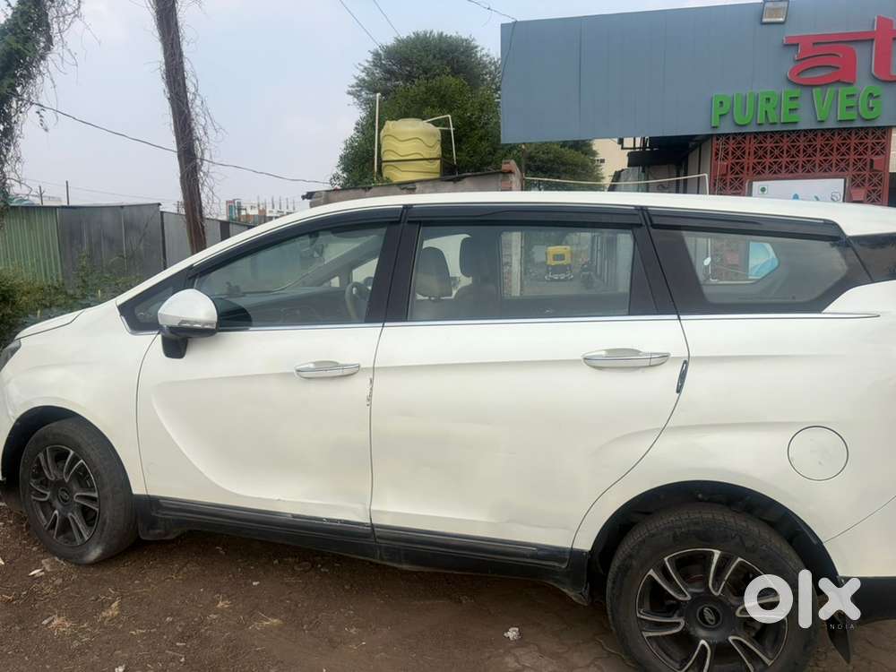 Mahindra Marazzo Diesel 2020