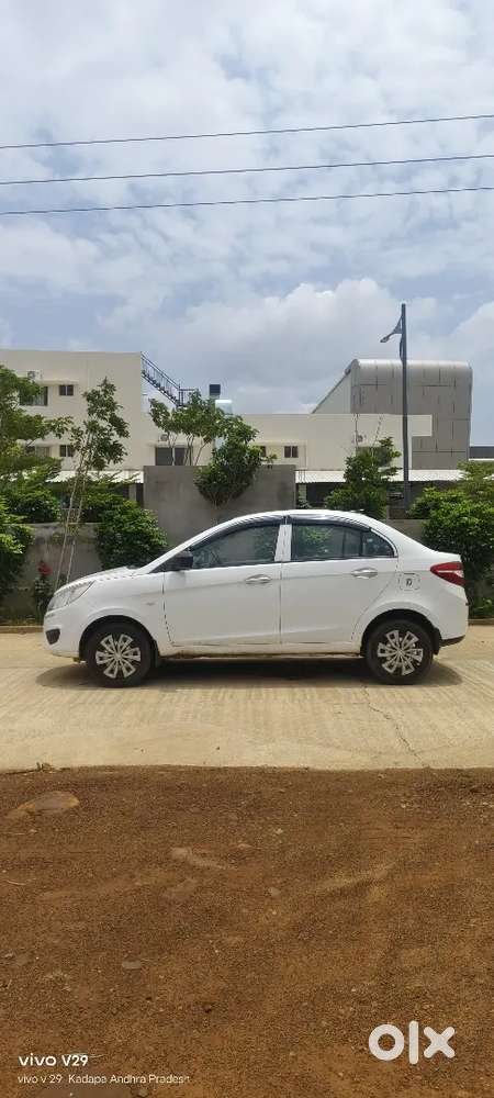 Tata Zest 1.3 Quadrajet 2019