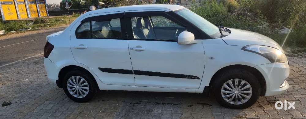Maruti Suzuki Dzire 2015 Cng & Ghaziabad Number Hai Up 14