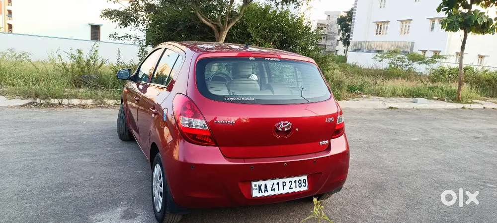 Hyundai New I20 2011 Petrol 33000 Km Driven