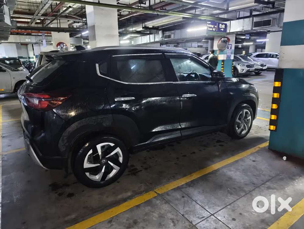 Nissan Magnite Acenta B4d 2025