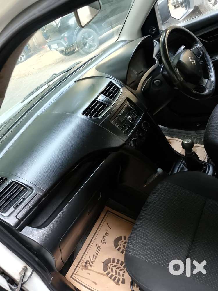Maruti Suzuki Swift Lxi Bsiv, 2012, Petrol