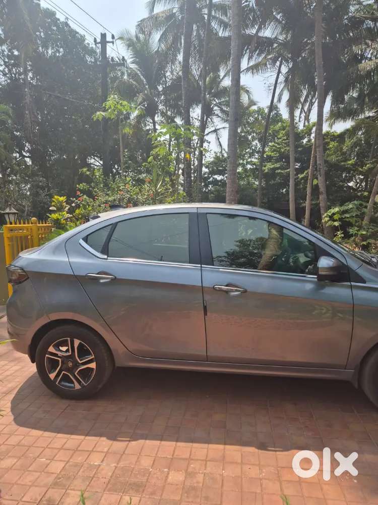 Tata Tigor 2019  (december) - Family Car