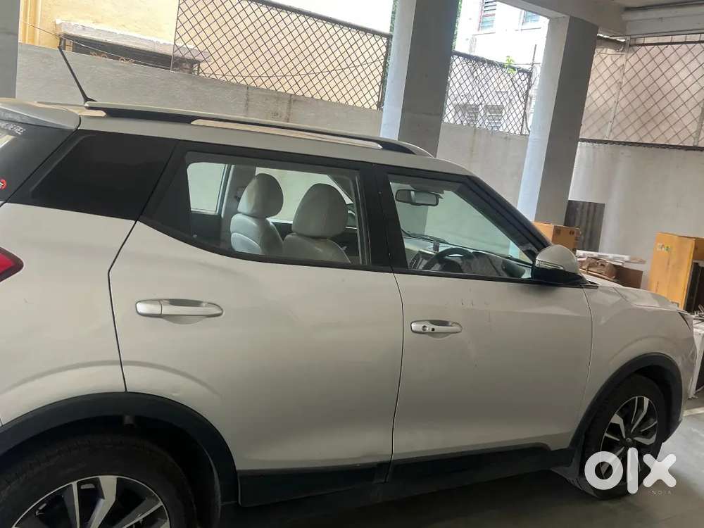 Mahindra Xuv300 W8 Petrol 2019