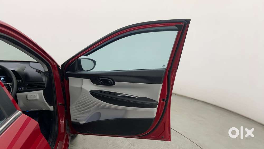 Hyundai New I20 1.2 Asta (o) Ivt, 2025, Petrol
