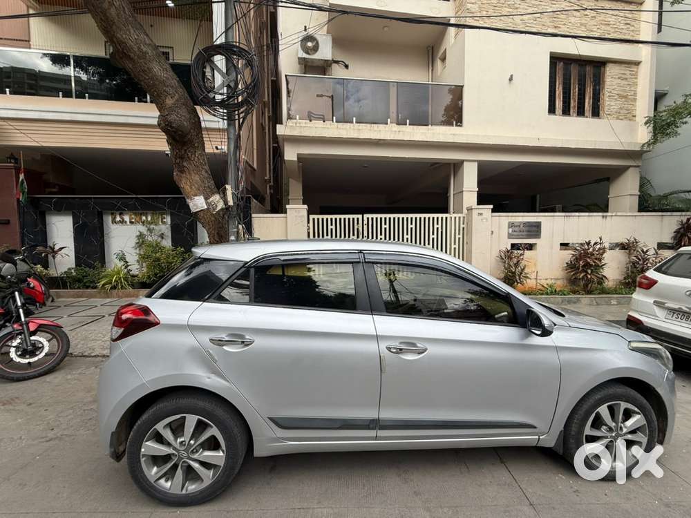 Hyundai I20 Asta Diesel Showroom Condition Single Owner