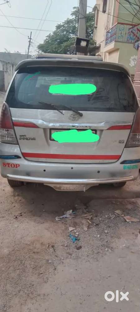 Toyota Innova 2010 Diesel 150000 Km Driven