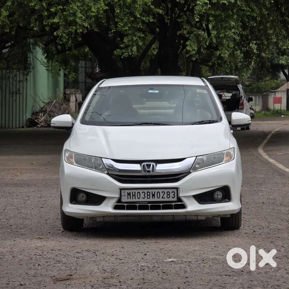 Honda City V Diesel 2015 Top Variant.