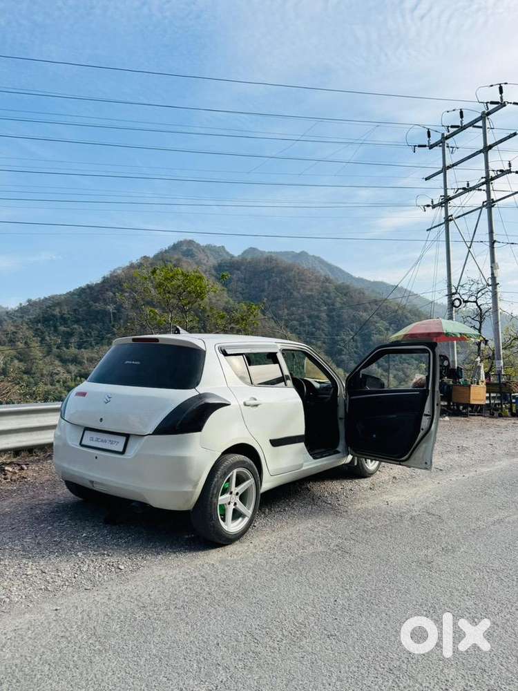 Maruti Suzuki Swift 2017 Cng & Hybrids Good Condition