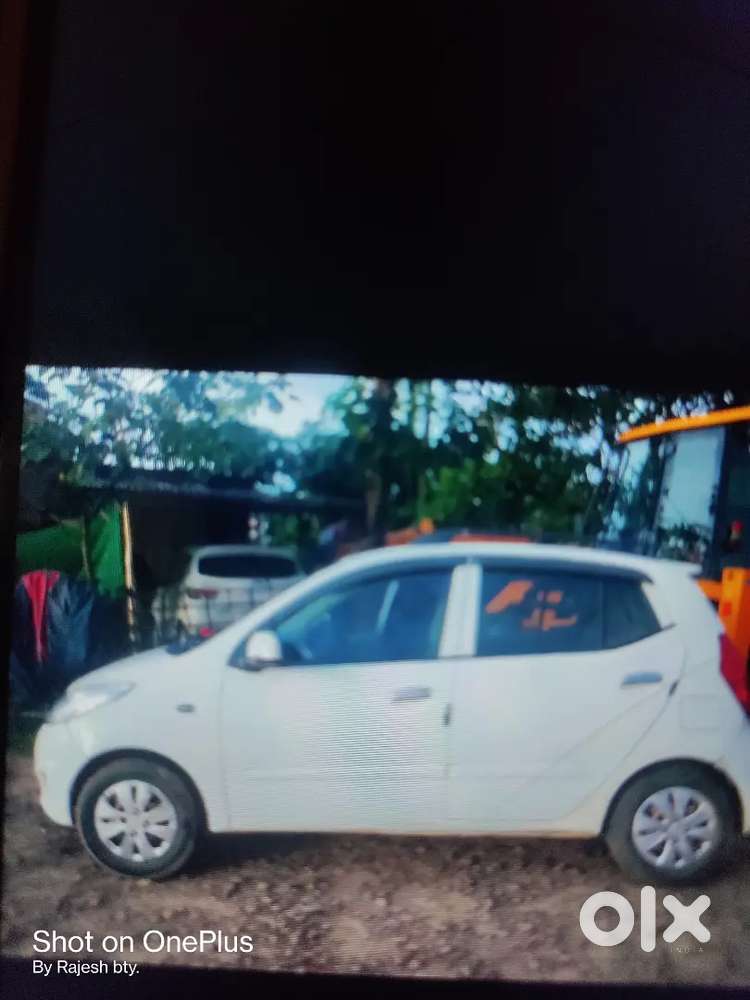 Hyundai I10 2011 Petrol 100000 Km Driven