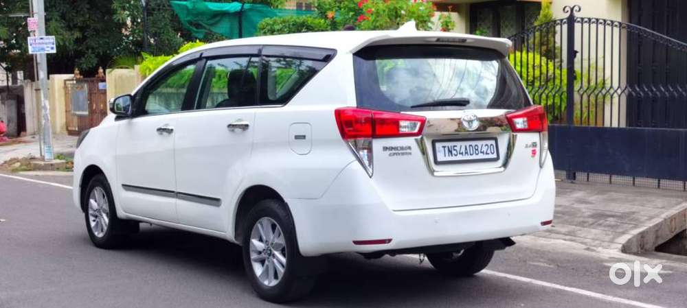 Toyota Innova Crysta 2.4 G Mt 7 Str, 2017, Diesel