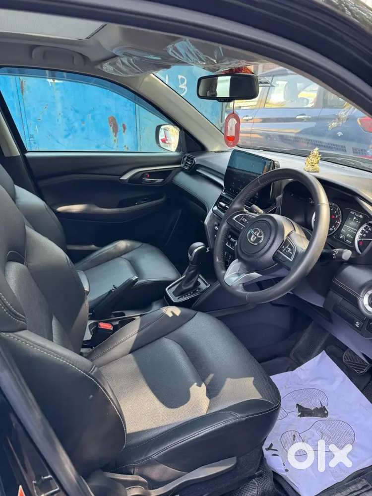 Toyota Urban Cruiser 2023 Drive